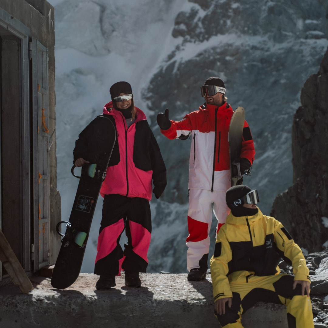 What Are Snowboarding Goggles